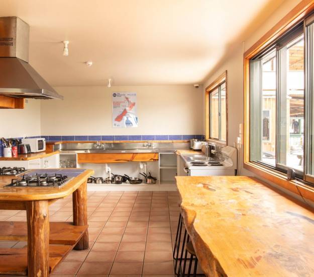 Group Kitchen-Dusky Lodge-Kaikoura
